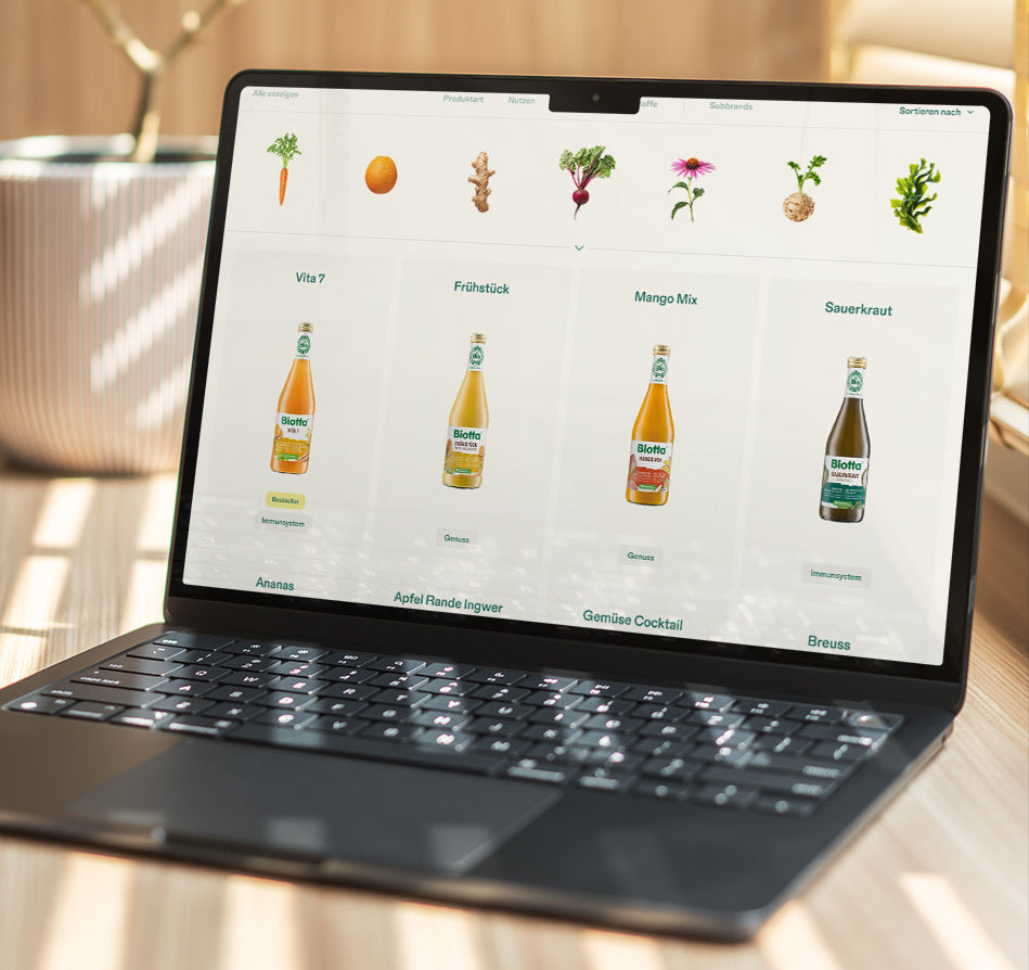 Biotta Onlineshop: Product Finder mit Filter nach Zutaten und Saftübersicht auf dem Laptop